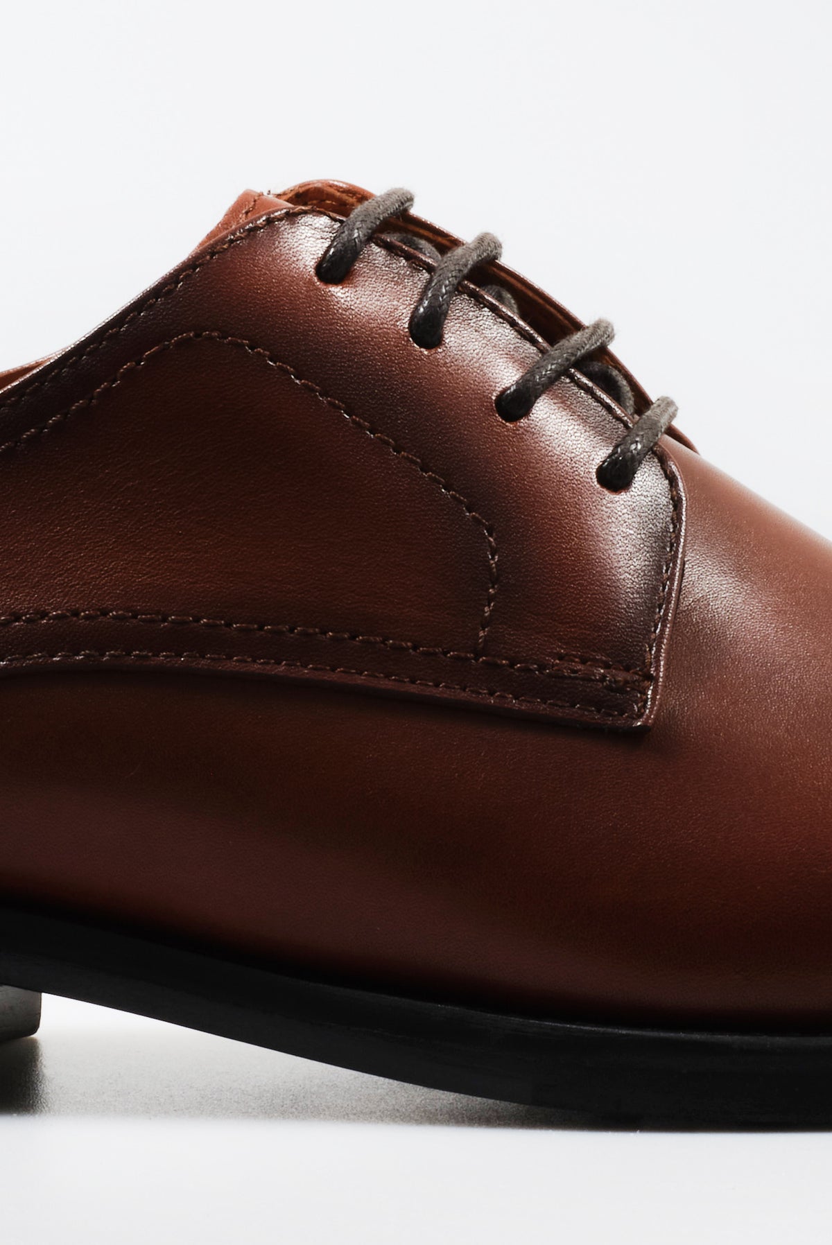 ΑΝΔΡΙΚΑ ΔΕΡΜΑΤΙΝΑ ΥΠΟΔΗΜΑΤΑ DERBY CAP TOE ΣΕ ΤΑΜΠΑ ΧΡΩΜΑ