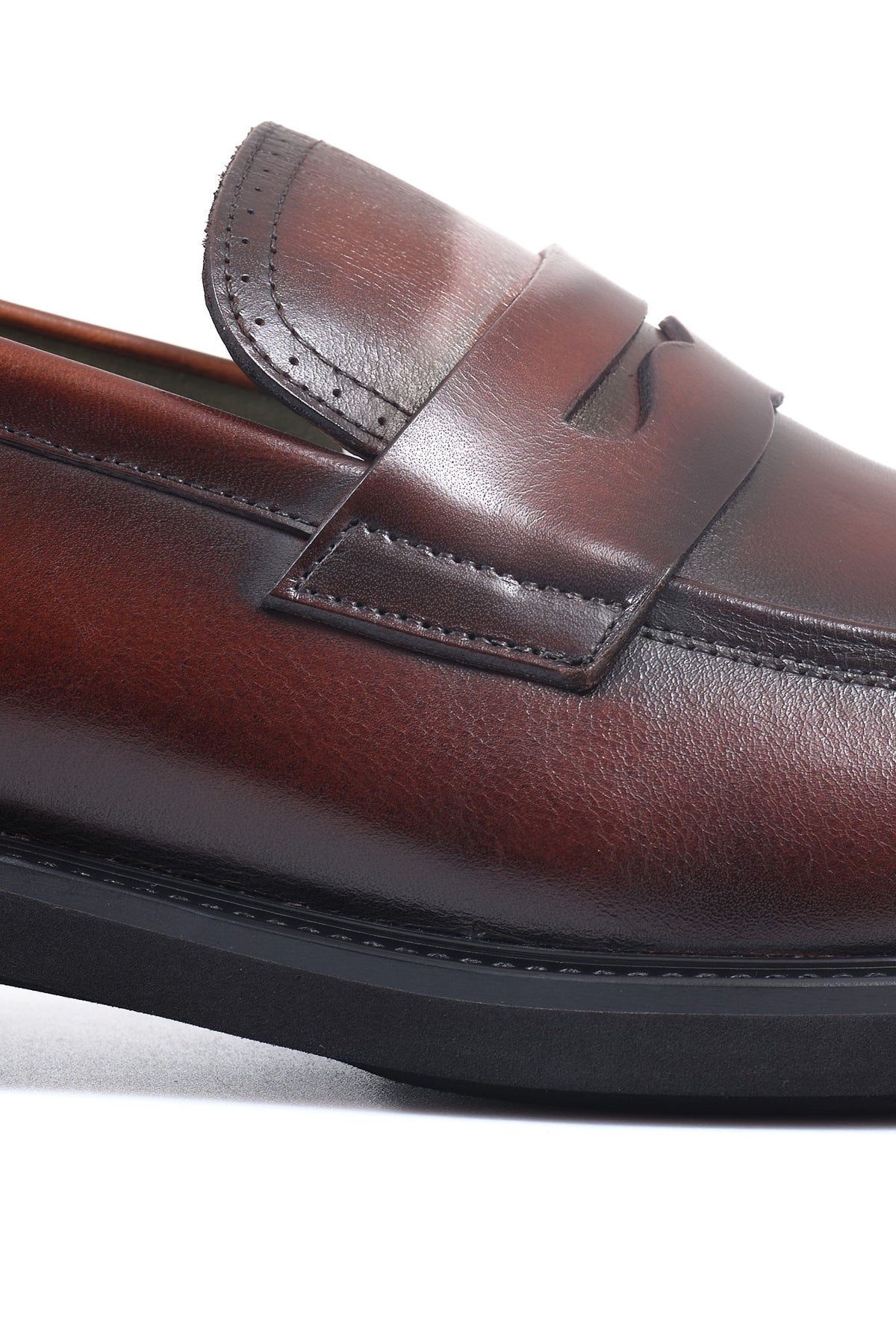 ΑΝΔΡΙΚΑ ΔΕΡΜΑΤΙΝΑ ΥΠΟΔΗΜΑΤΑ LOAFERS ΣΕ ΚΟΝΙΑΚ ΑΠΟΧΡΩΣΗ PORTOBELLO'S