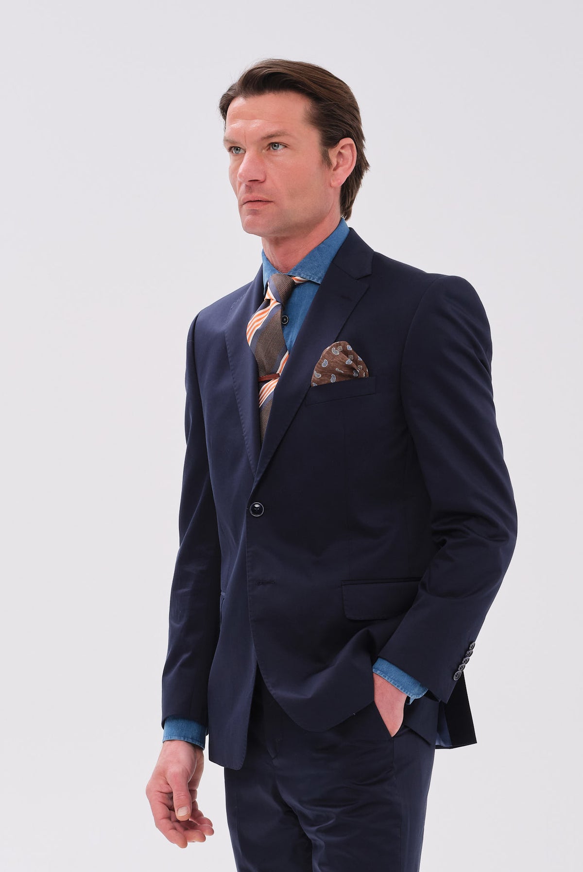 ΑΝΔΡΙΚΟ ΜΠΛΕ ΒΑΜΒΑΚΕΡΟ ΚΟΣΤΟΥΜΙ PORTOBELLO'S SLIM FIT ΣΕ ΥΦΑΣΜΑ SONDRIO
