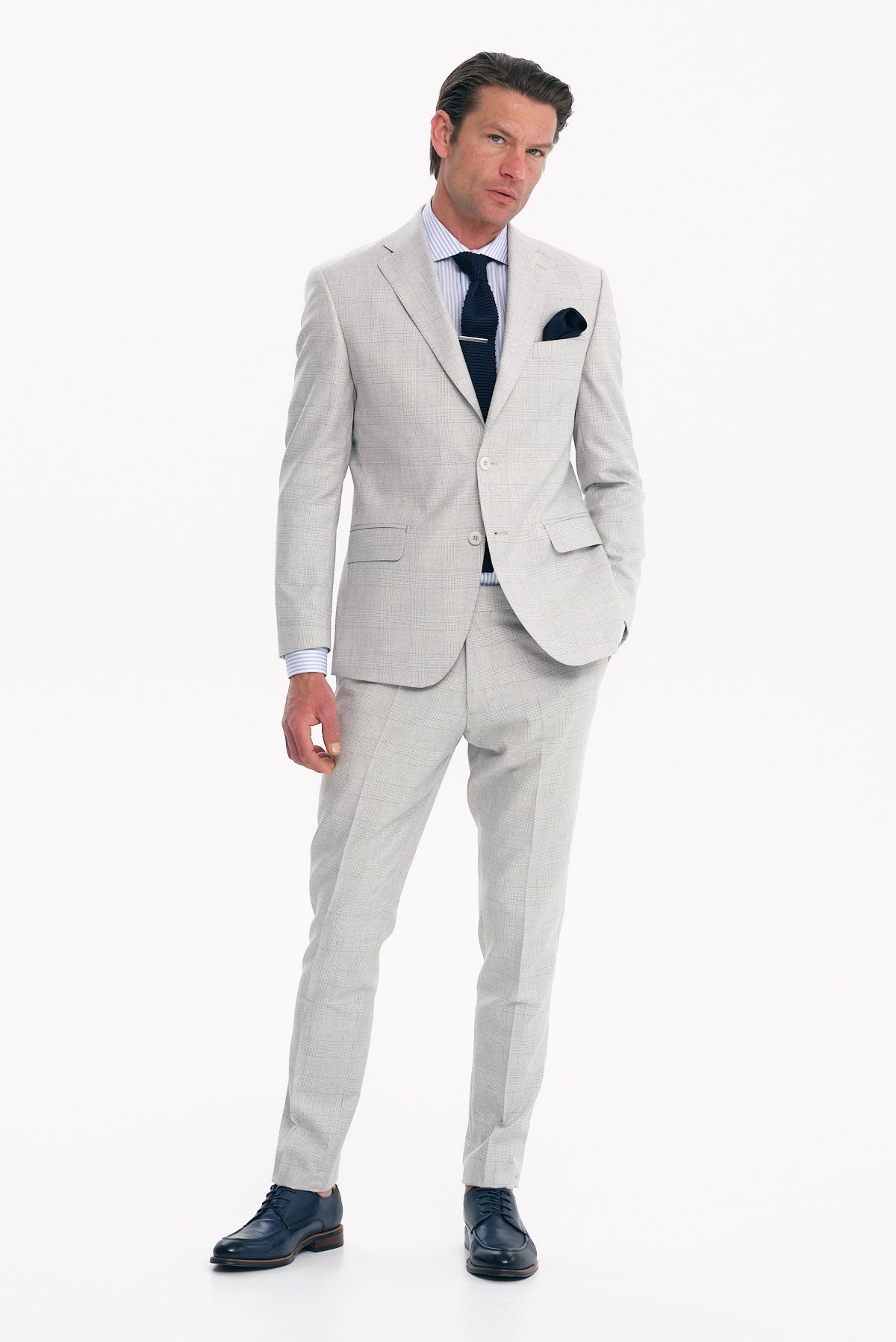 ΑΝΔΡΙΚΟ ΚΟΣΤΟΥΜΙ SLIM FIT ΣΤΟ ΧΡΩΜΑ ΤΟΥ ΠΑΓΟΥ PORTOBELLO'S