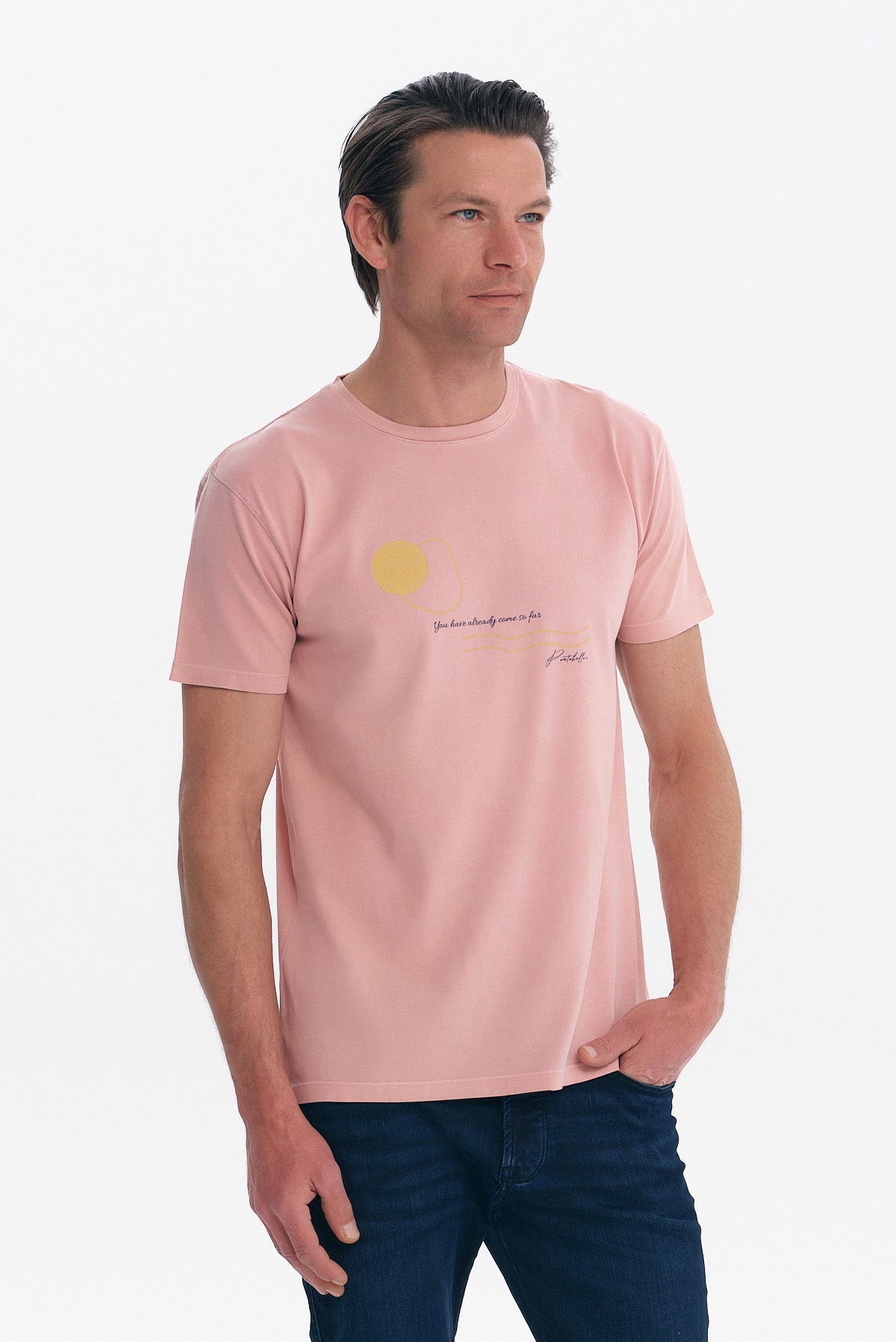 ΑΝΔΡΙΚΟ ΣΟΜΟΝ ΚΟΝΤΟΜΑΝΙΚΟ T-SHIRT ΜΕ ΣΤΑΜΠΑ ΣΤΟ ΣΤΗΘΟΣ PORTOBELLO'S