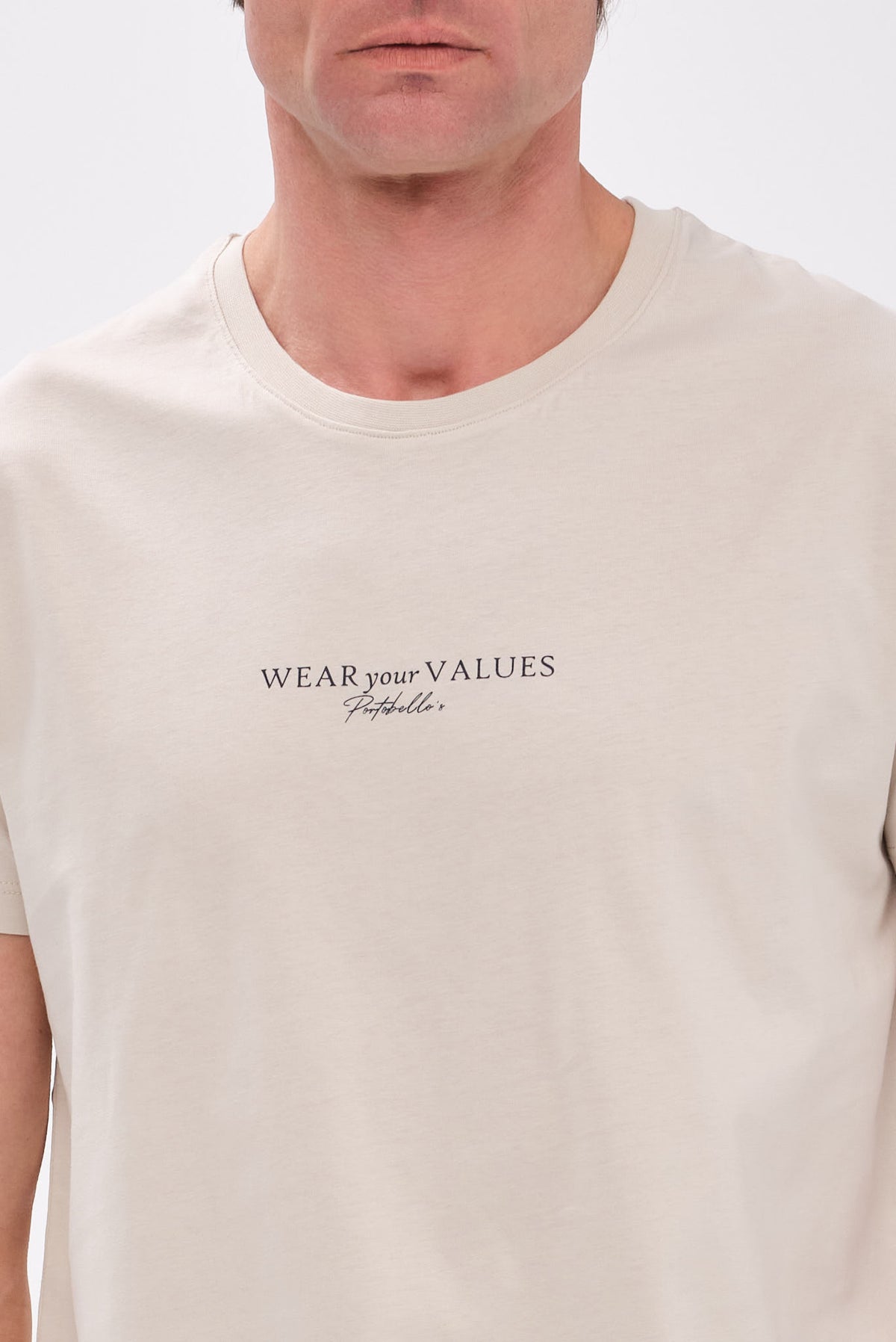 PORTOBELLO'S SIGNATURE ΜΠΕΖ ΣΚΟΥΡΟ T-SHIRT "WEAR YOUR VALUES" EDITION