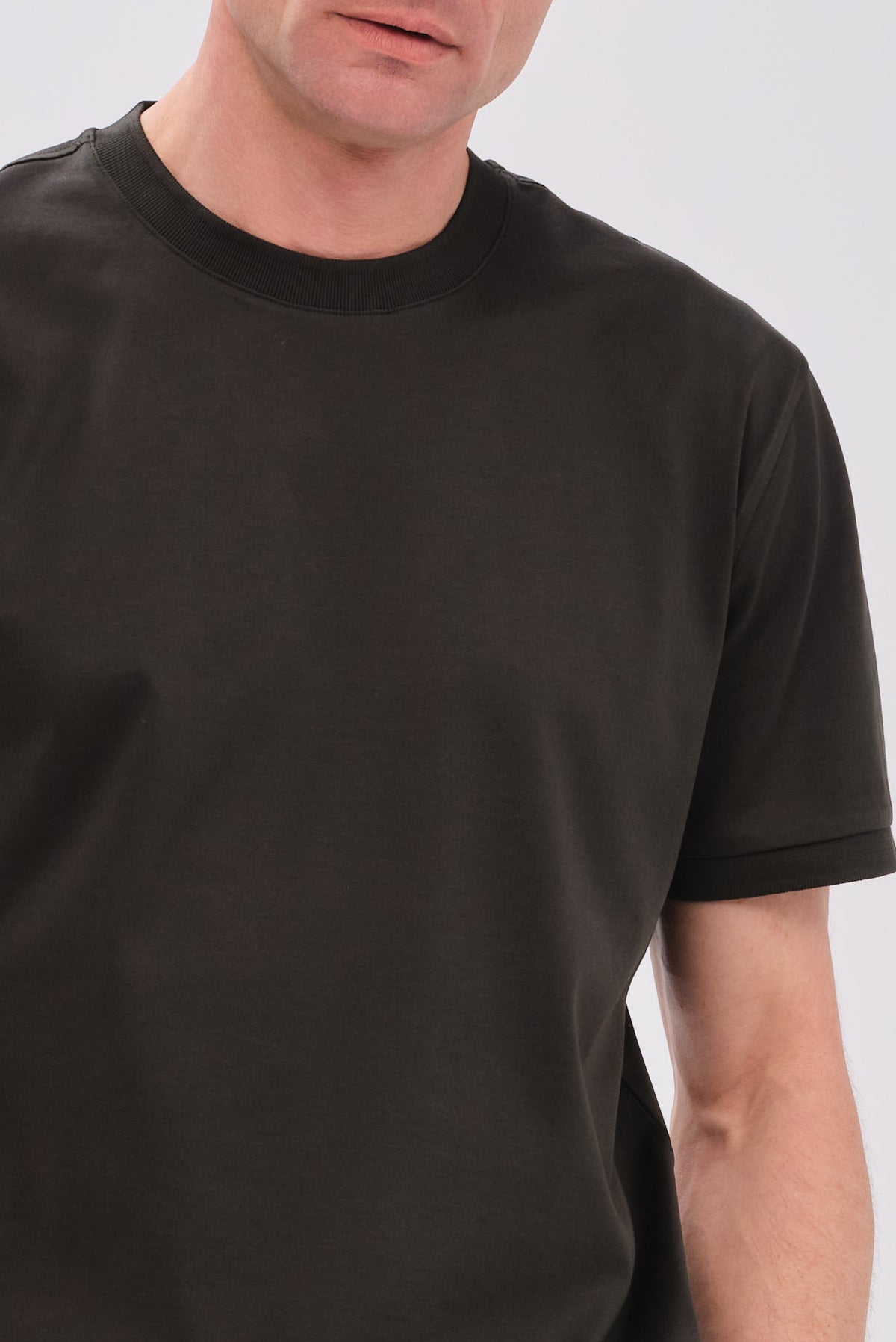 PORTOBELLO'S ΛΑΔΙ SIGNATURE T-SHIRT - PURE ESSENTIAL EDITION