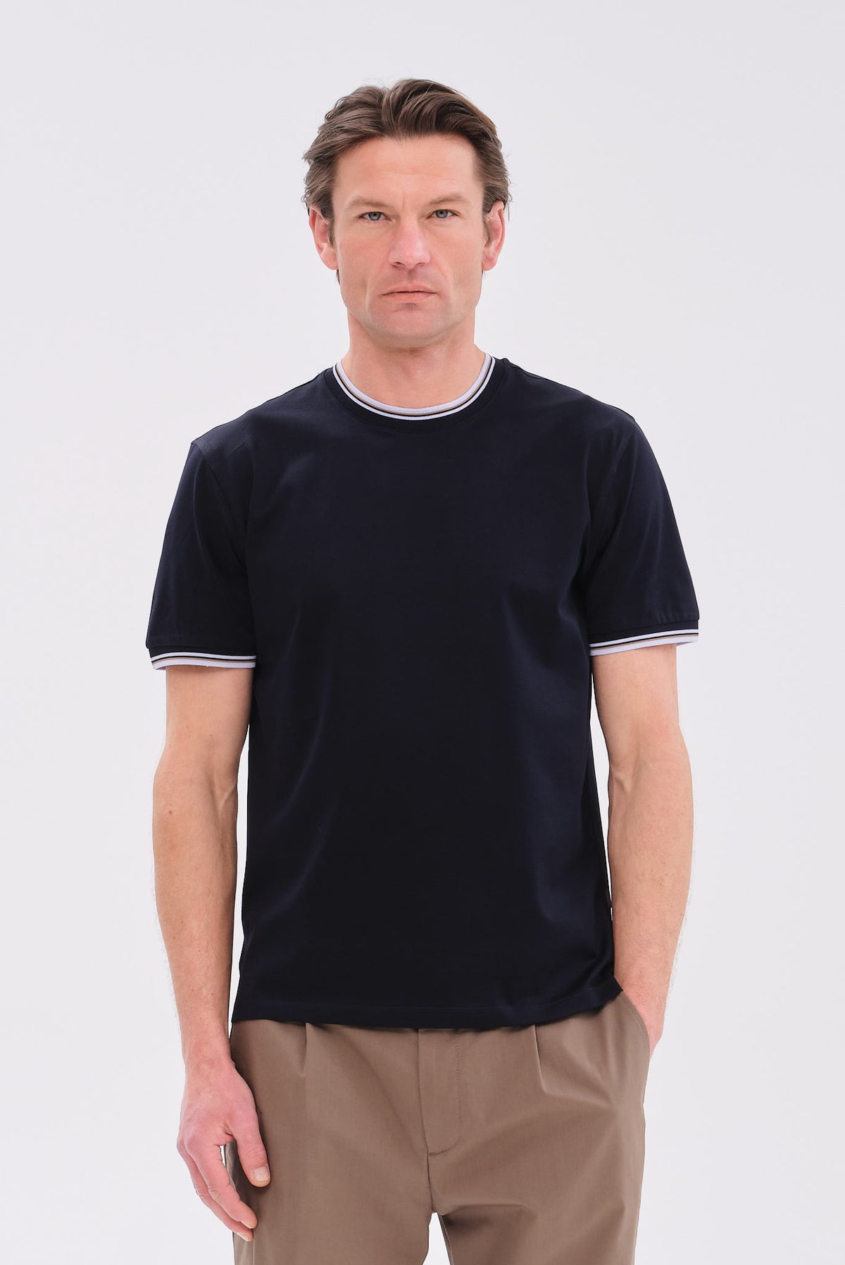 PORTOBELLO'S NAVY ESSENTIAL T-SHIRT ΜΕ REFINED ΔΙΠΛΗ ΓΡΑΜΜΗ