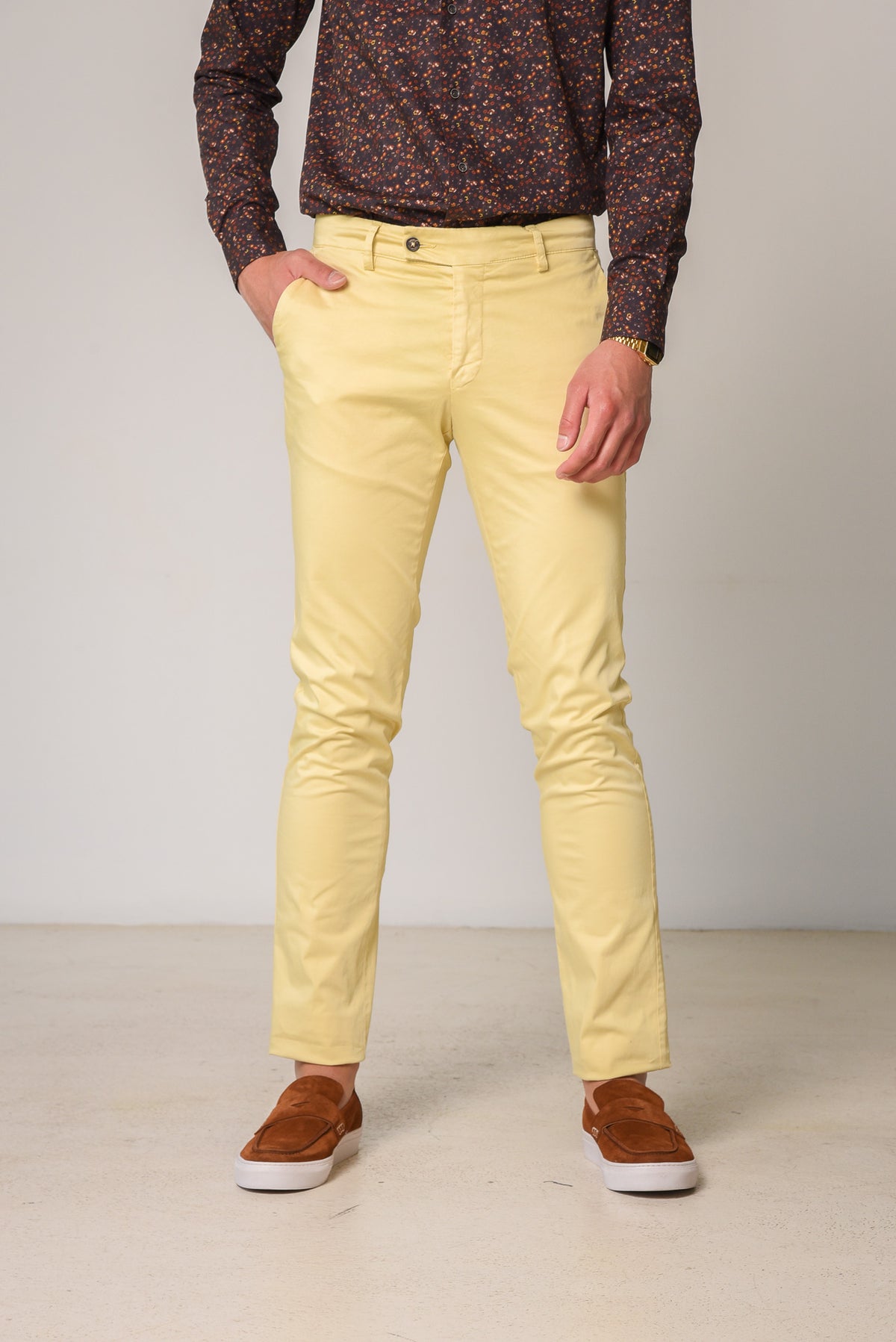 ΑΝΔΡΙΚΟ ΠΑΝΤΕΛΟΝΙ CHINOS PORTOBELLO'S ΚΙΤΡΙΝΟ ΧΡΩΜΑ SLIM FIT ΓΙΑ STYLISH OUTFITS