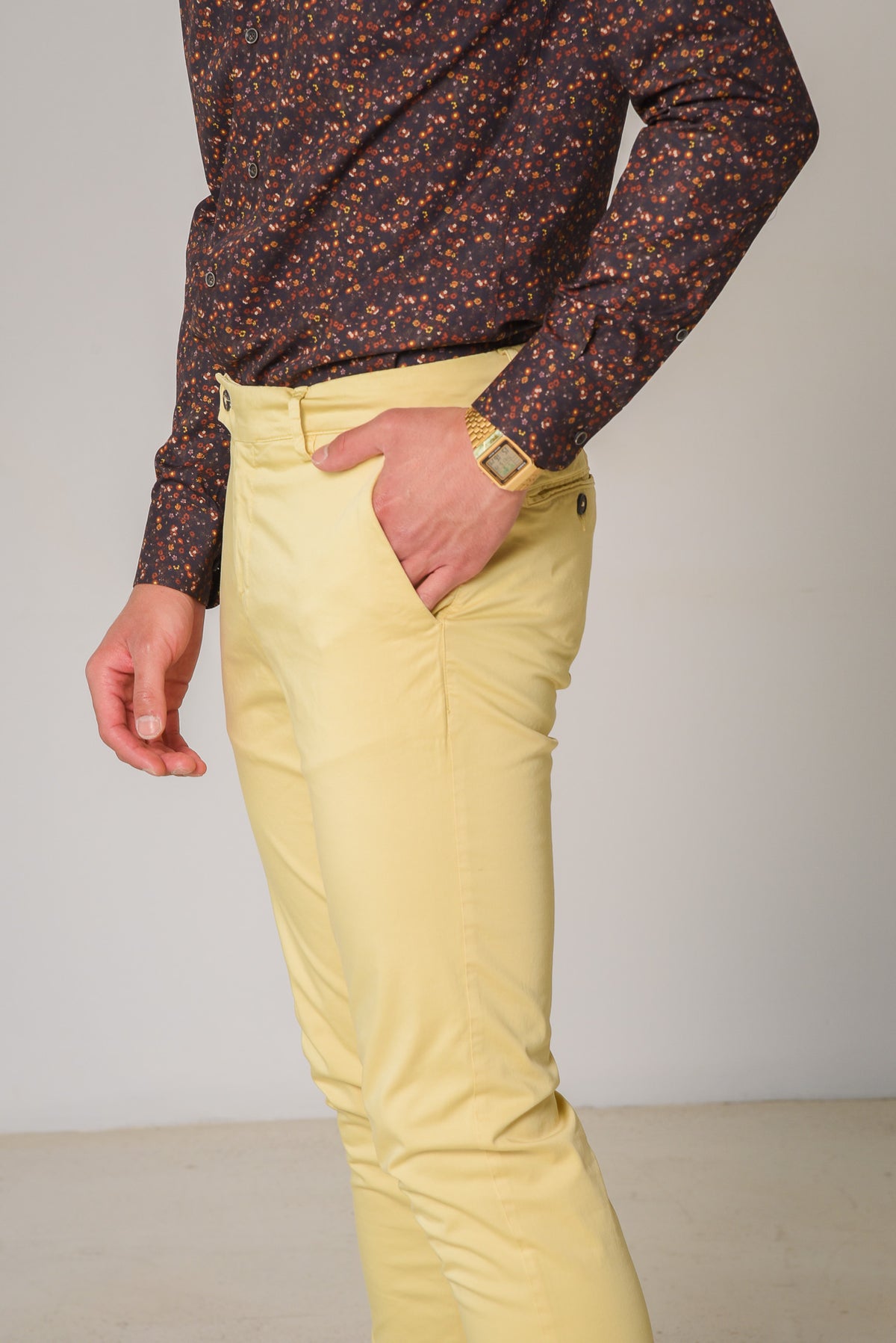 ΑΝΔΡΙΚΟ ΠΑΝΤΕΛΟΝΙ CHINOS PORTOBELLO'S ΚΙΤΡΙΝΟ ΧΡΩΜΑ SLIM FIT ΓΙΑ STYLISH OUTFITS