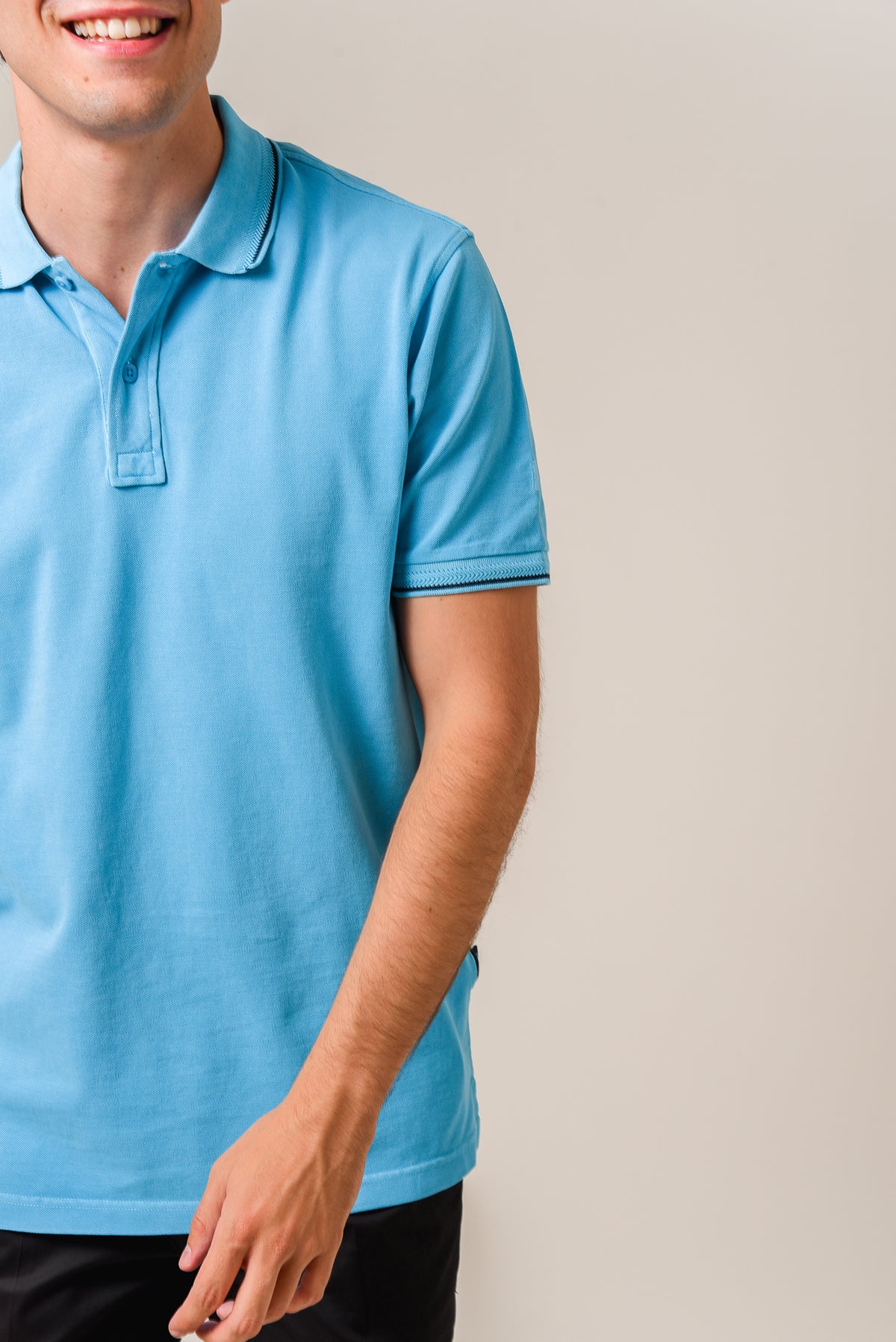 ΑΝΔΡΙΚΟ POLO PORTOBELLO'S ΤΙΡΚΟΥΑΖ ΜΕ ΛΕΠΤΟΜΕΡΕΙΑ ΣΤΟ ΓΙΑΚΑ ΚΑΙ ΤΑ ΜΑΝΙΚΙΑ