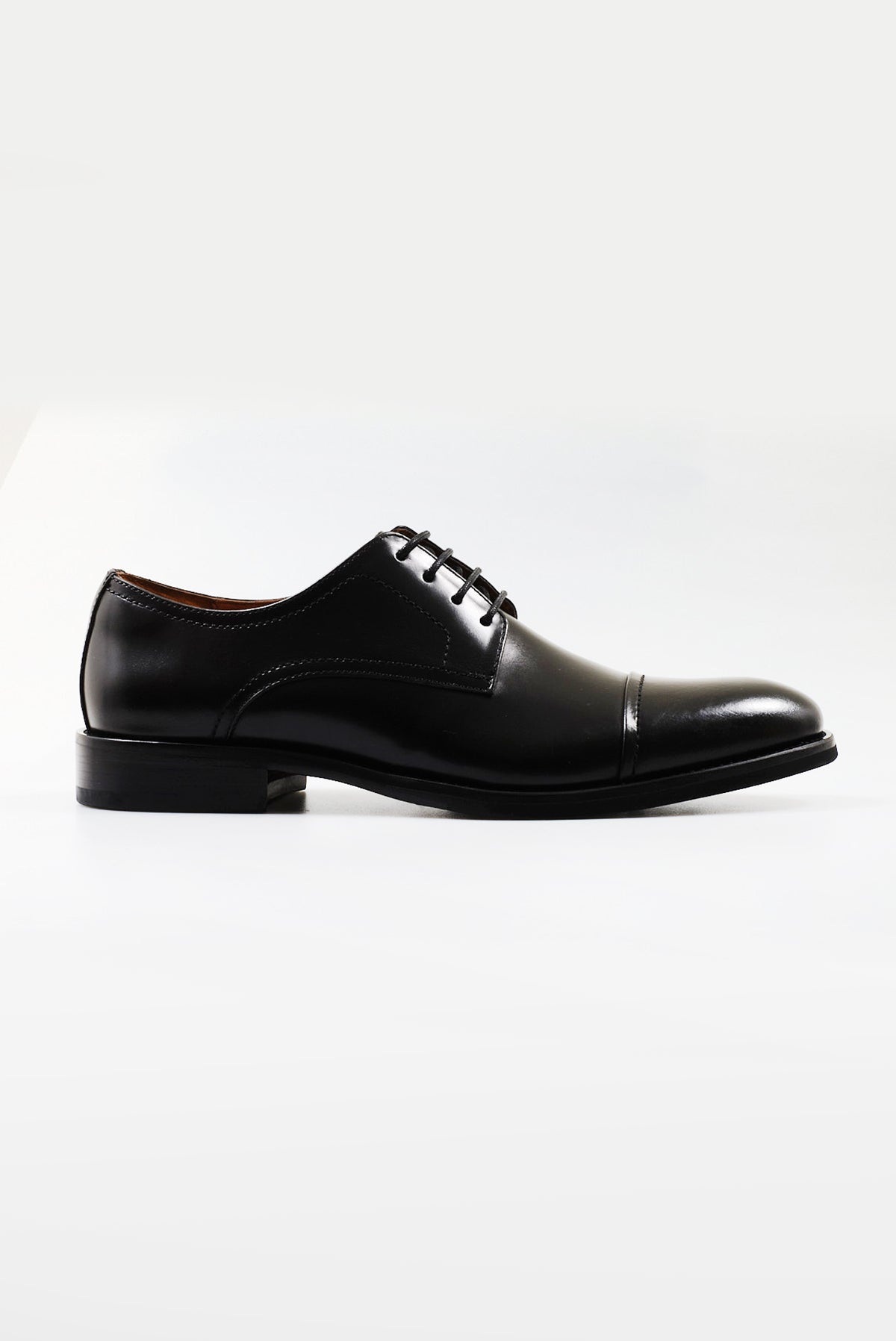 ΑΝΔΡΙΚΑ ΔΕΡΜΑΤΙΝΑ ΥΠΟΔΗΜΑΤΑ PORTOBELLO'S DERBY CAP TOE ΣΕ ΜΑΥΡΟ ΧΡΩΜΑ