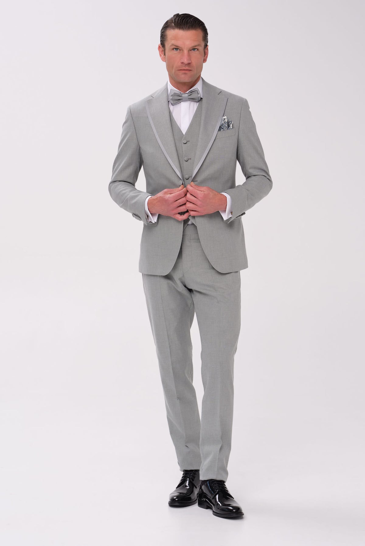 ΑΝΔΡΙΚΟ ΓΑΜΠΡΙΑΚΤΙΚΟ ΚΟΣΤΟΥΜΙ PORTOBELLO'S SLIM FIT ΣΕ ΧΡΩΜΑ ΜΕΝΤΑΣ