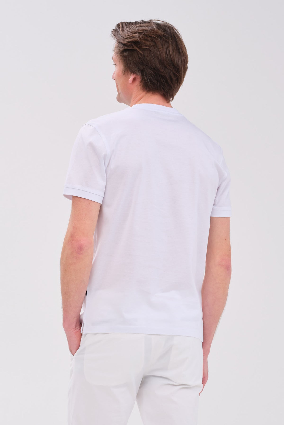 PORTOBELLO'S ΛΕΥΚΟ SIGNATURE T-SHIRT - PURE ESSENTIAL EDITION