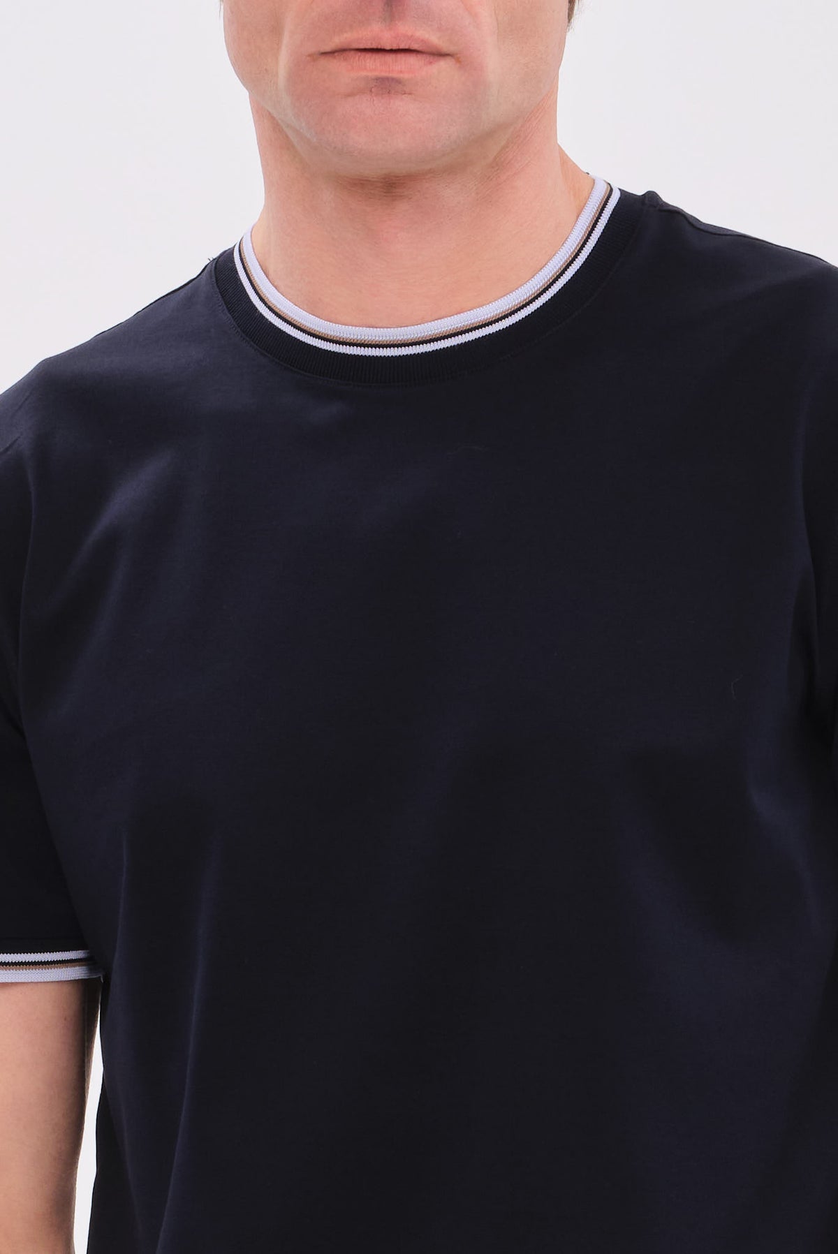 PORTOBELLO'S NAVY ESSENTIAL T-SHIRT ΜΕ REFINED ΔΙΠΛΗ ΓΡΑΜΜΗ