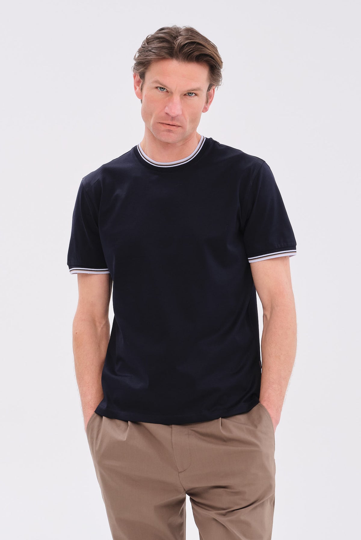 PORTOBELLO'S NAVY ESSENTIAL T-SHIRT ΜΕ REFINED ΔΙΠΛΗ ΓΡΑΜΜΗ