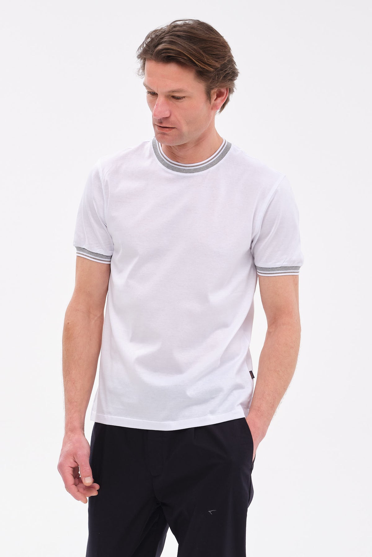 PORTOBELLO'S ΛΕΥΚΟ ESSENTIAL T-SHIRT ΜΕ REFINED ΔΙΠΛΗ ΓΡΑΜΜΗ
