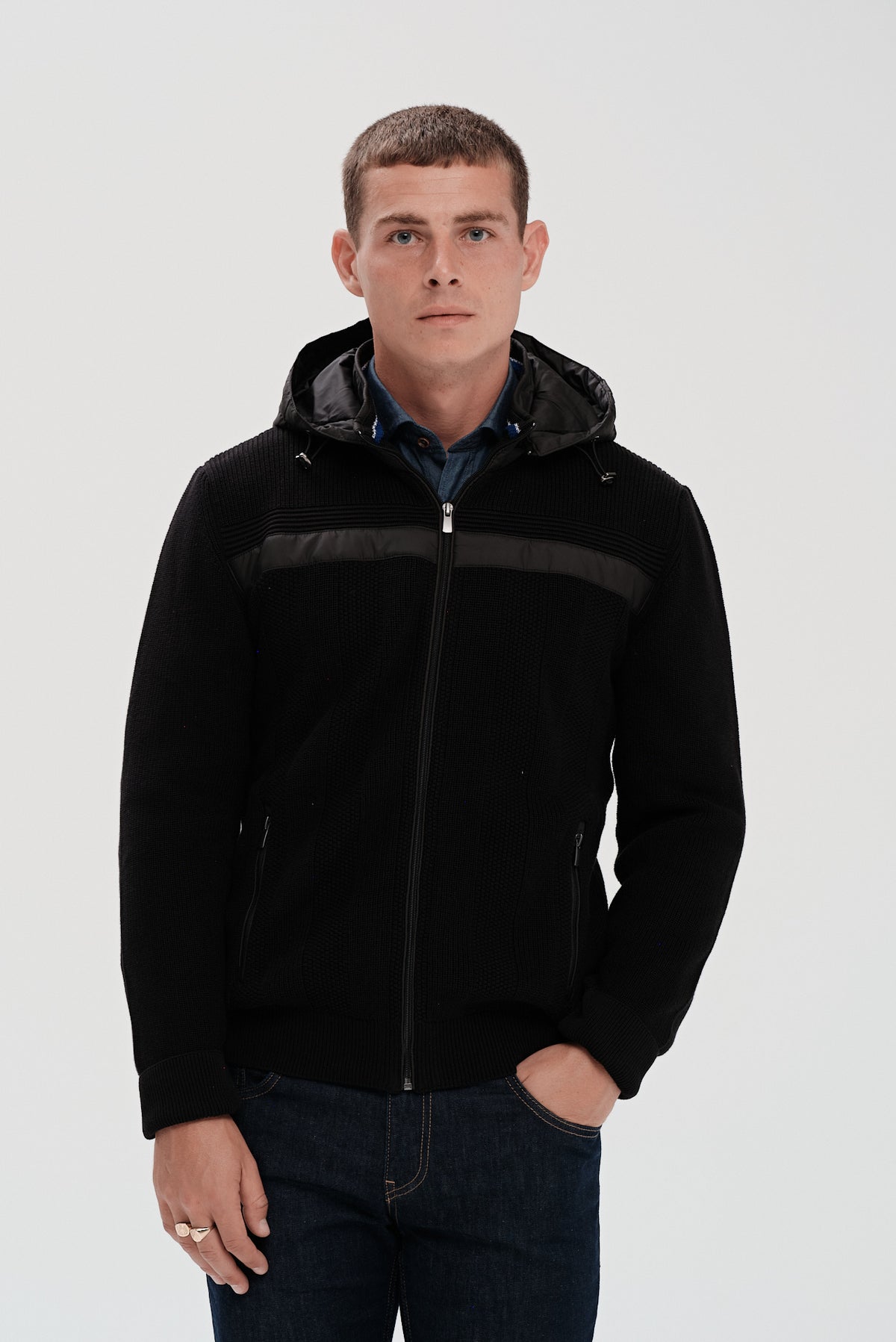 ΑΝΔΡΙΚΗ ΜΑΥΡΗ ΖΑΚΕΤΑ CARDIGAN PORTOBELLO'S ΜΕ ΚΟΥΚΟΥΛΑ REGULAR FIT