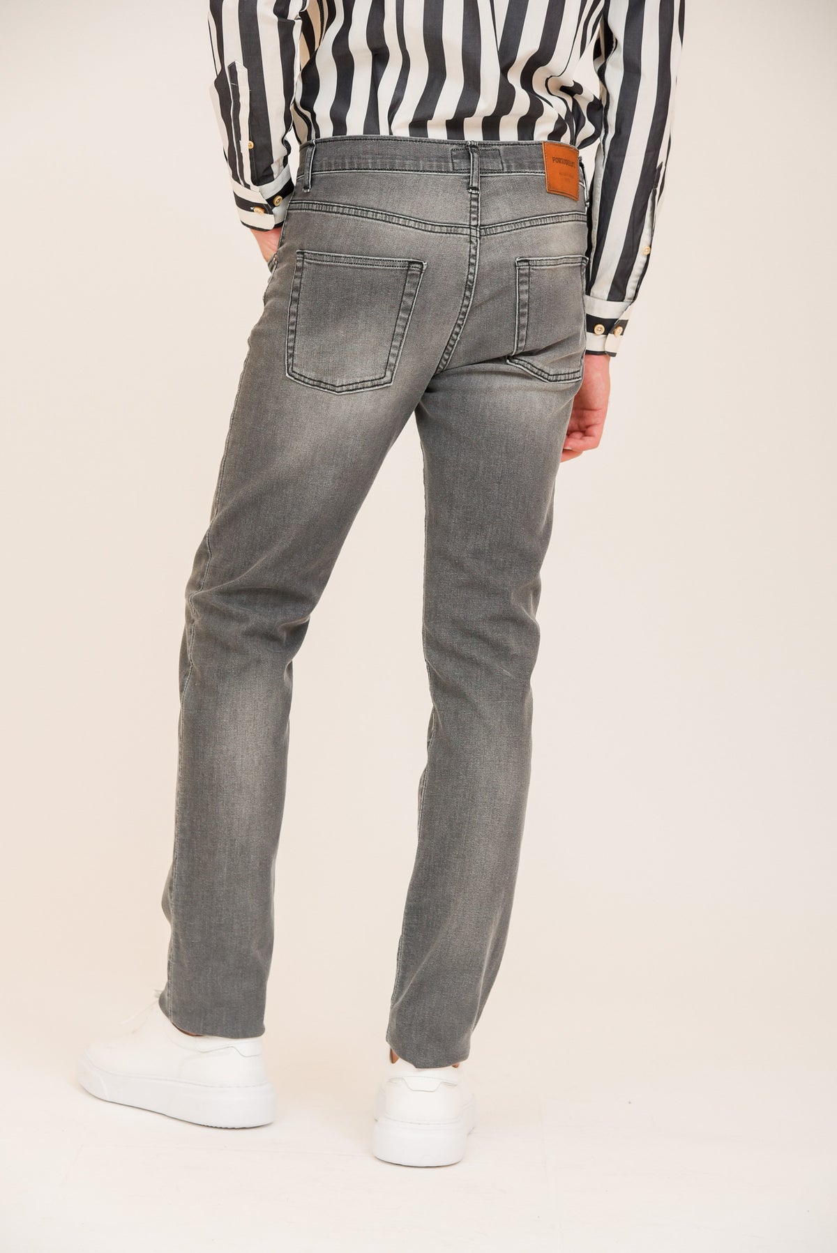 ΑΝΔΡΙΚΟ JEAN PORTOBELLO'S ΓΚΡΙ REGULAR FIT ΜΕ ΤΕΧΝΗΤΗ ΦΘΟΡΑ ΓΙΑ ΙΔΙΑΙΤΕΡΕΣ ΕΜΦΑΝΙΣΕΙΣ